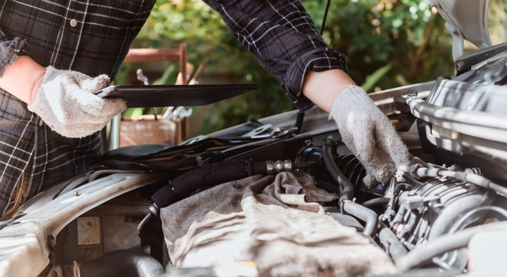 Shutterstock X - car workshop repair manual